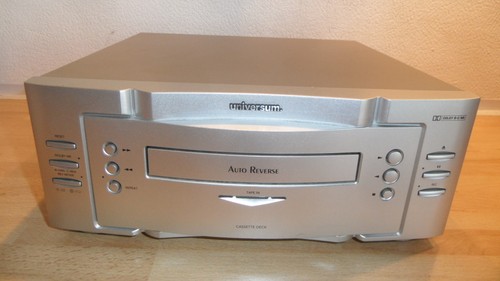 Universum auto reverse - ,