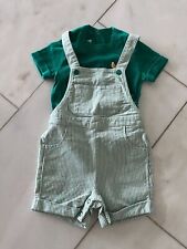 Petit Bateau Baby Latzhose + T- Shirt, grün, Gr. 74, sehr guter Zustand