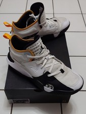 NIKE JORDAN STAY LOYAL 2 white black taxi Gr. 45 mit Karton weiß