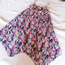 Leichtes buntes Sommerkleid
