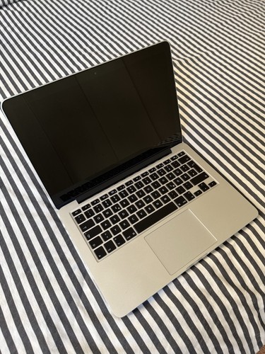 Macbook pro retina - 13”,