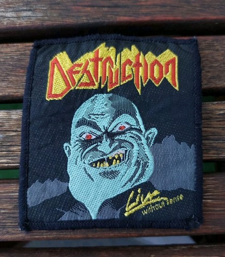 Destruction live without sense - destruction,