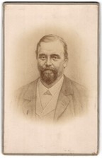 Fotografie Mann im Anzug 