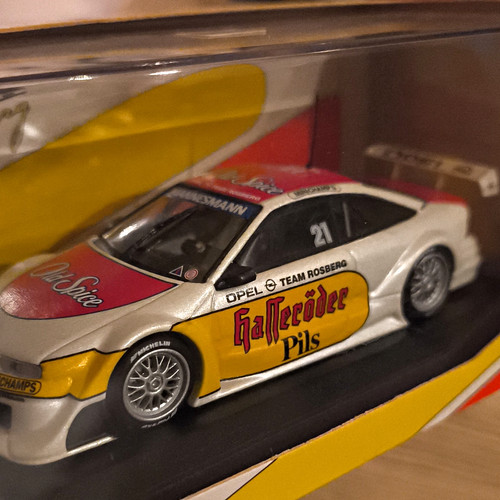 Minichamps opel calibra design - opel,