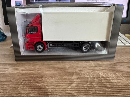 Minichamps mercedes benz atego - benz,