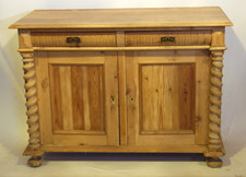 Originale Weichholz-Anrichte