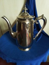 Antike Kaffeekanne edle Form