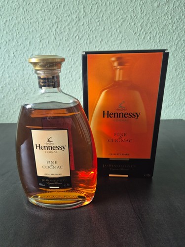 Hennessy cognac fine - hennessy,