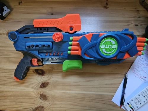 Nerf gun blaster elite - blaster,