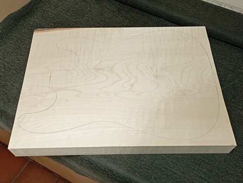 Flamed maple body blank - maple,