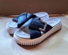 Gabor Pantoletten in schwarz