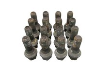 Wheel bolt set 16 pieces SW 17