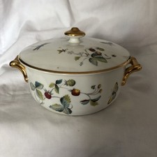 Royal worcester strawberry - royal,
