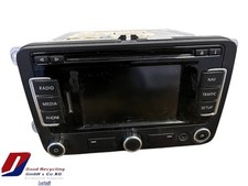 VW Passat 3C B7 Radio