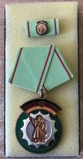 DDR Orden Ehrenzeichen
