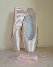 SUFFOLK (UK) SOLO HARD 7 X (UK 6.5-7 40) Profi Spitzenschuhe  UVP 100€