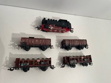 DDR Eisenbahn TT Zeuke Dampflok BR 81004 mit Güterwaggons