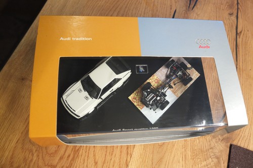 Minichamps audi 2er - 1:43, set