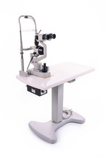 TOPCON SL-2D Slit Lamp