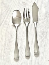 fischbesteck  + Gourmetlöffel Stil: Baguette 6 Pers. Edelstahl 18/10