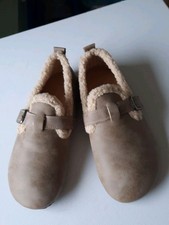 Damen Hausschuhe - Farbe beige - Größe 40/41 -