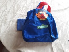 Rucksack Für Kinder Mit Dem Motiv Sesamstraße In Blau/Rot