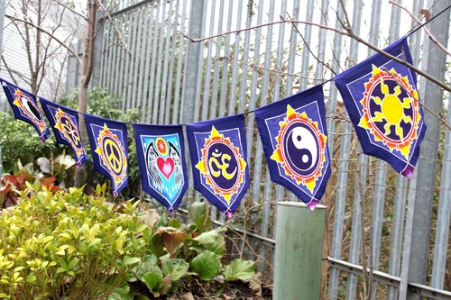 Love the centre - love, in