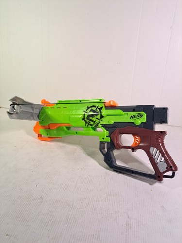Nerf strike elite - elite, zombie