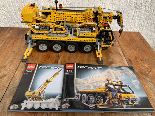 Lego technic mobile crane - technic:,