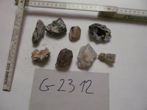 Mineralien rohsteine - ,