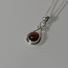 Silber-Kette Granat verziert -
