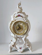 K. P. M. Porzellan Tisch-, Kaminuhr, Rokoko-Stil (Inklusive Versandkosten)