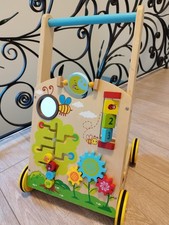 Lauflernwagen aus Holz