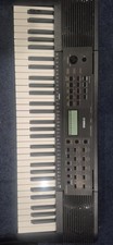 Yamaha PSR-E273 61-Key