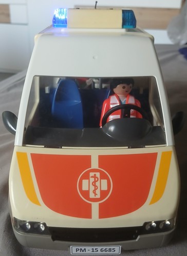 Playmobil krankenwagen - krankenwagen,