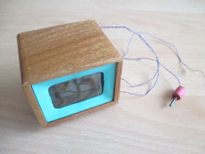 DDR-Spielzeug, originaler Puppenstuben-Fernseher, Holz, Innenlampe, bitte lesen