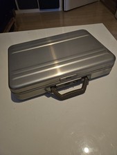 Zero Halliburton Aktenkoffer Special Edition Intel Wie Neu