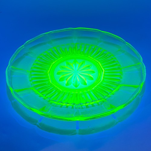 Art deco uranglas tortenplatte - art,
