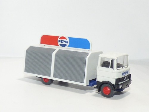 Praline mercedes benz - praline, 1:87