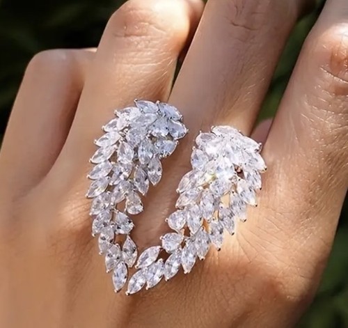 Luxuriöser engelsflügel ring - luxuriÖser,