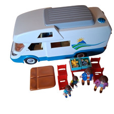 Playmobil Family Fun 70088 Familien Wohnmobil