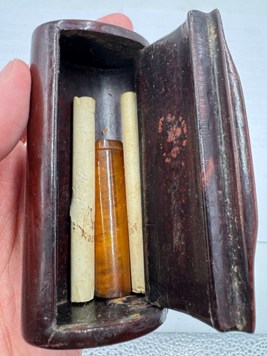 Altes antikes zigaretten - antikes,