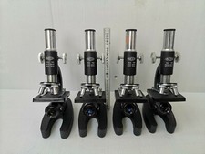 Schule Mikroskop Iveco 4