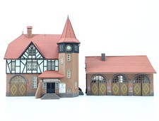 Faller H0 130991 Gebäude Rettungswache Feuerwehr mit Fahrzeughalle / Licht