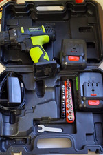 Akkuschrauber- Borschrauber im