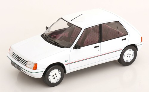 Mcg peugeot 205 lacoste - 1:18,
