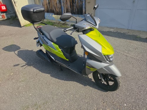 Suzuki avenis 125 ccm - suzuki,