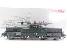 Märklin H0 37330 E-Lok