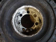 Vollgummi SE-Reifen 18x7-8 aus Steinbock-Stapler LE13