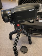 Sony FDR-AX700 4K Ultra HD Flash Handycam Camcorder "TOP-Zustand"  BITTE LESEN !